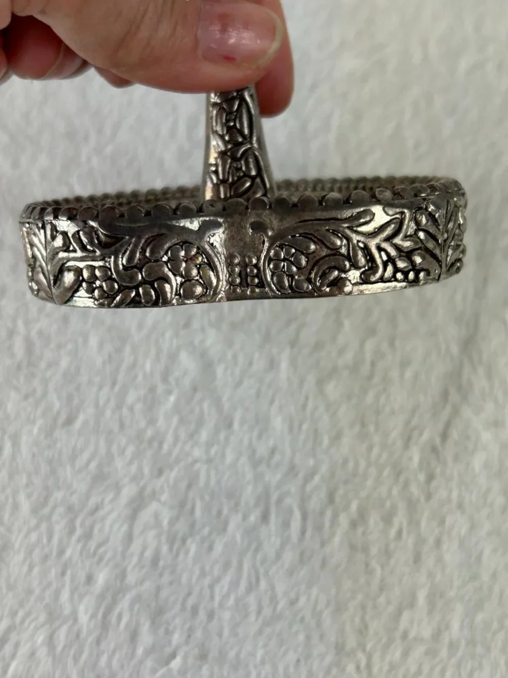vintage heritage mint company silver plated-heart shaped ring/earings holder